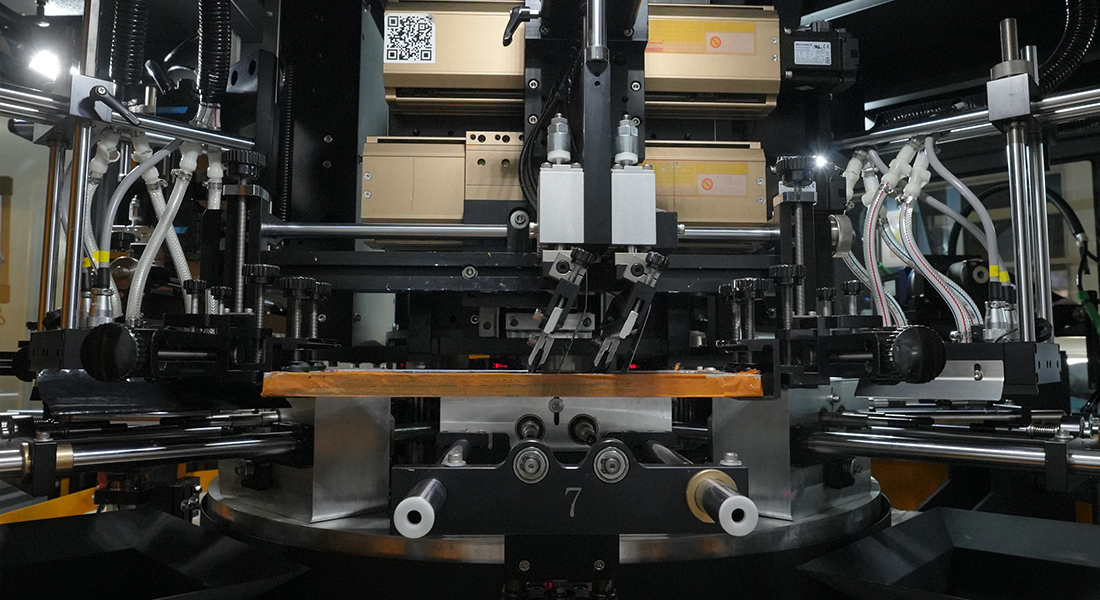 FABBRICA DI BOTTIGLIE DI VETRO