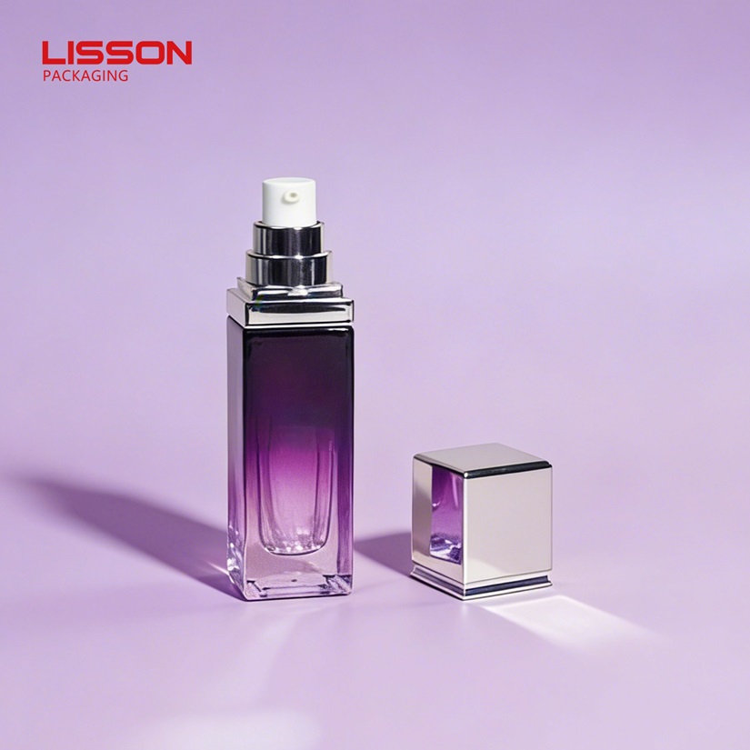 Empty Square 30ml Cosmetic Glass Pump Bottle